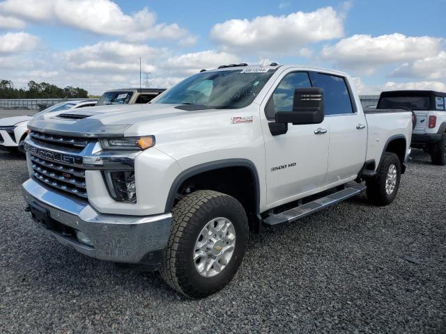 CHEVROLET SILVERADO 2022 with VIN 1GC4YUE77NF104951 - Photo from auction