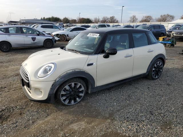 MINI COOPER 2016 with VIN WMWXU1C55G2D09428 - Photo from auction