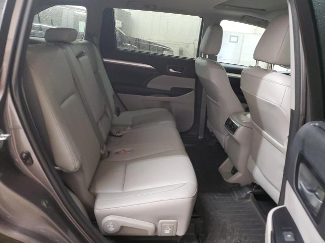 Photo 11 from auction – 2015 TOYOTA HIGHLANDER with VIN 5TDJKRFH0FS223175