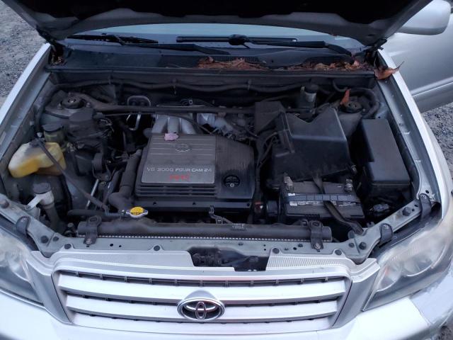 Photo 11 from auction – 2001 TOYOTA HIGHLANDER with VIN JTEHF21A210024723