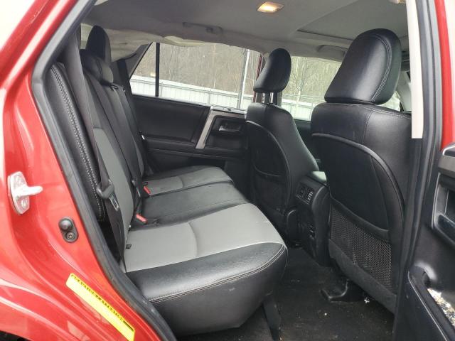 Photo 11 from auction – 2018 TOYOTA 4RUNNER SR with VIN JTEBU5JR0J5534252