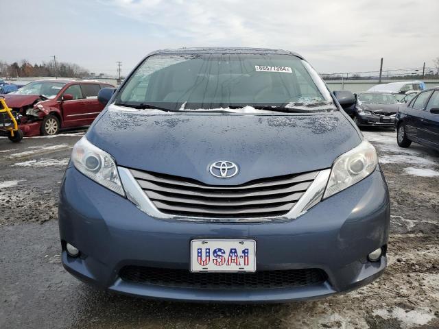 Photo 5 from auction – 2016 TOYOTA SIENNA XLE with VIN 5TDDK3DC5GS133880
