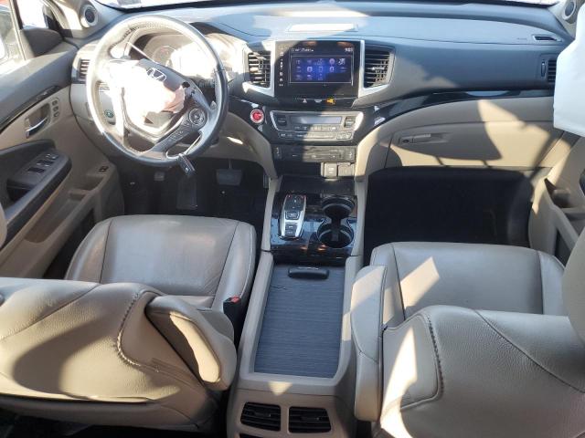 Photo 8 from auction – 2018 HONDA PILOT TOUR with VIN 5FNYF5H92JB032064
