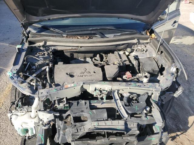 Photo 12 from auction – 2018 MITSUBISHI OUTLANDER with VIN JA4AD3A30JZ060709