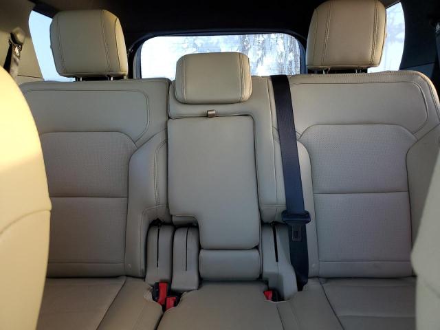 Photo 10 from auction – 2017 FORD EXPLORER L with VIN 1FM5K8F81HGB76954