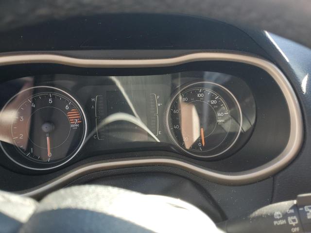 Photo 9 from auction – 2017 JEEP CHEROKEE L with VIN 1C4PJLCB3HW650105