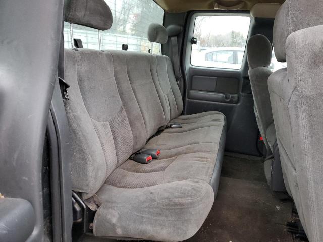 Photo 6 from auction – 2003 CHEVROLET SILVERADO with VIN 2GCEK19V631117174