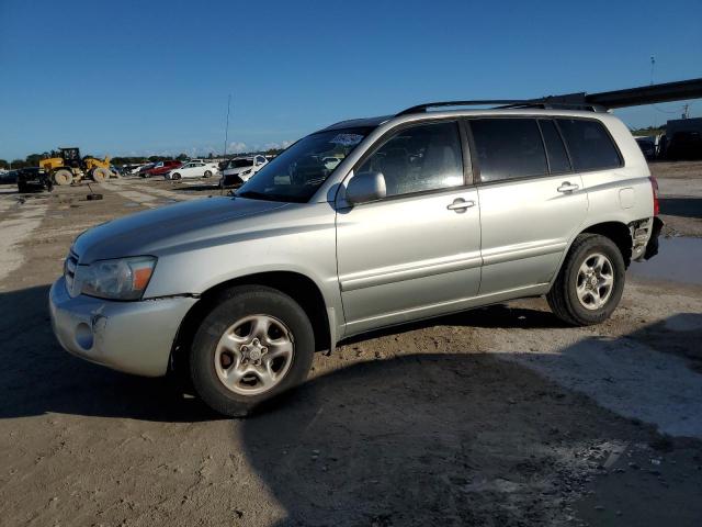 TOYOTA HIGHLANDER 2004 with VIN JTEGD21A040085736 - Photo from auction