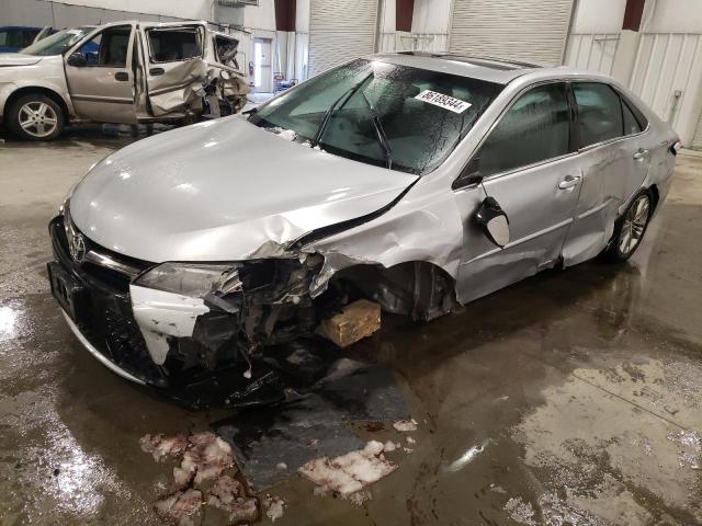 TOYOTA CAMRY LE 2017 with VIN 4T1BF1FK2HU355421 - Photo from auction