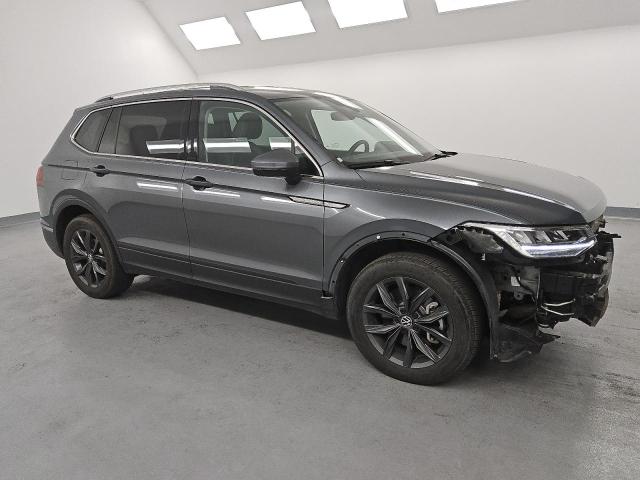 Photo 4 from auction – 2024 VOLKSWAGEN TIGUAN SE with VIN 3VV3B7AX2RM024288