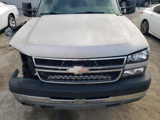 Photo 11 from auction – 2004 CHEVROLET SILVERADO with VIN 1GCHK23184F162006