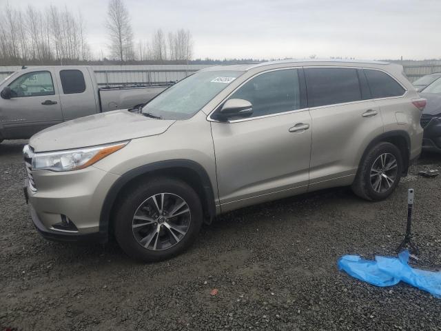 TOYOTA HIGHLANDER 2016 with VIN 5TDJKRFHXGS290206 - Photo from auction