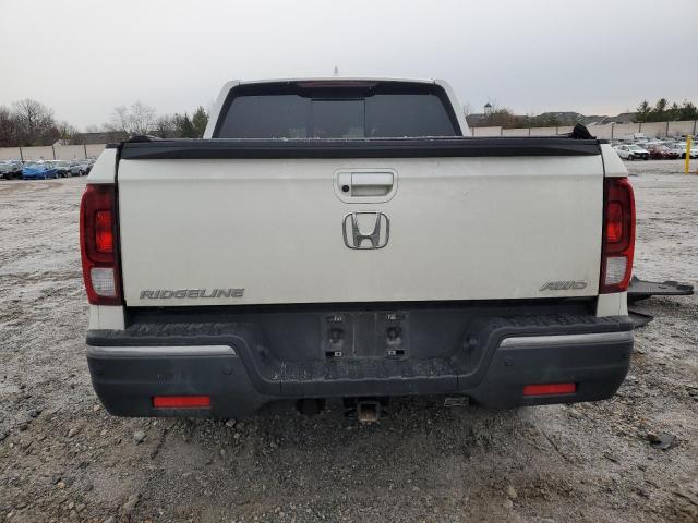 Photo 6 from auction – 2019 HONDA RIDGELINE with VIN 5FPYK3F75KB025538