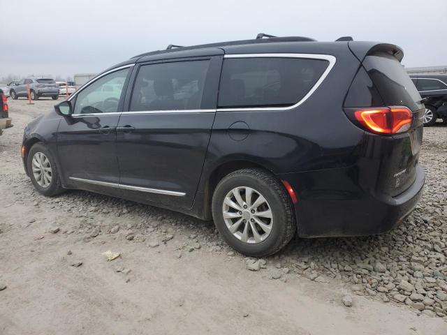 Photo 2 from auction – 2017 CHRYSLER PACIFICA T with VIN 2C4RC1BG4HR524199