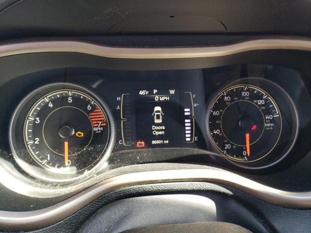 Photo 9 from auction – 2018 JEEP CHEROKEE L with VIN 1C4PJLCB2JD615413
