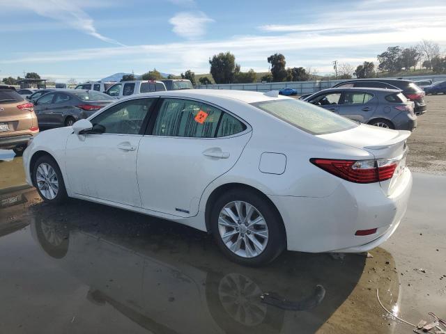 Photo 2 from auction – 2015 LEXUS ES 300H with VIN JTHBW1GG7F2089772