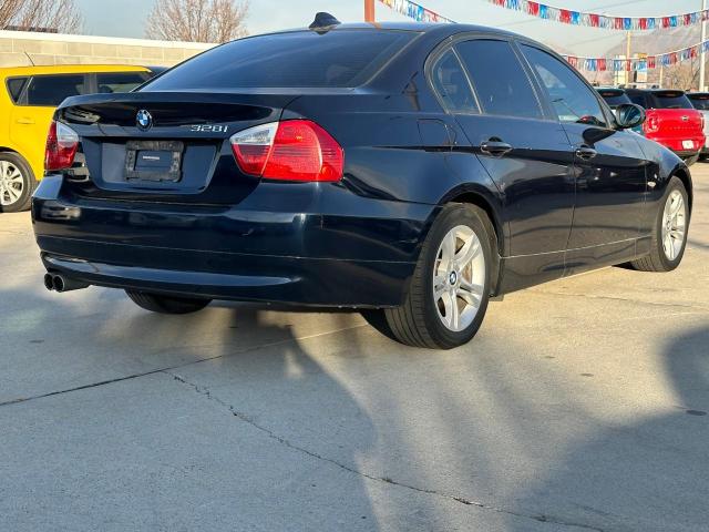 Photo 4 from auction – 2008 BMW 328 I with VIN WBAVA37508NL52285