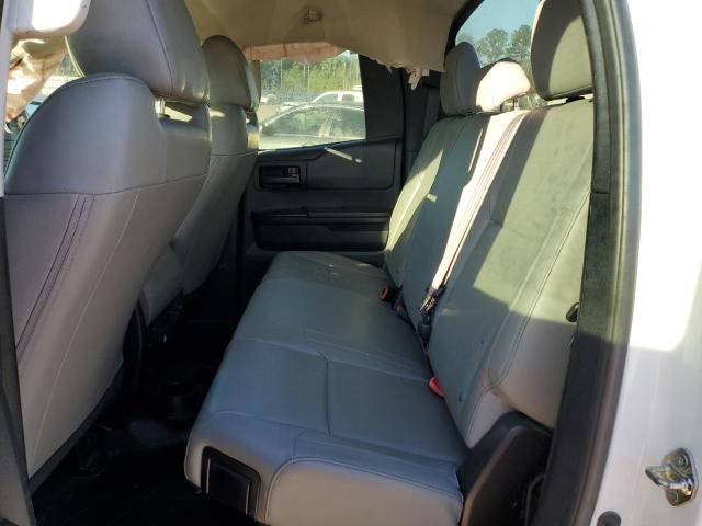 Photo 10 from auction – 2015 TOYOTA TUNDRA DOU with VIN 5TFRM5F19FX083632
