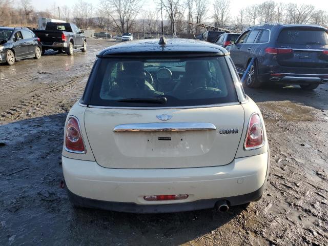 Photo 6 from auction – 2011 MINI COOPER with VIN WMWSU3C59BT095646