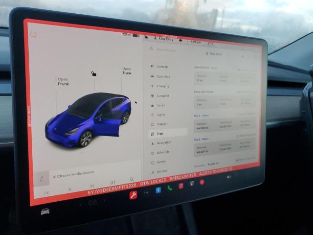 Photo 9 from auction – 2021 TESLA MODEL Y with VIN 5YJYGDEE9MF173226