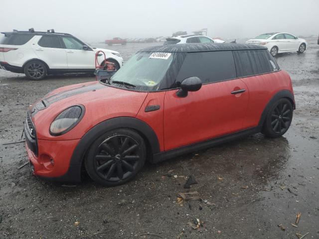 MINI COOPER S 2015 with VIN WMWXP7C5XF2A37984 - Photo from auction