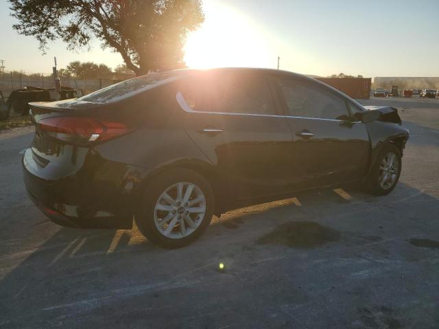 Photo 3 from auction – 2017 KIA FORTE LX with VIN 3KPFL4A77HE009964