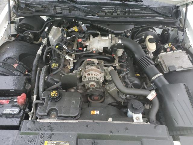 Photo 11 from auction – 2009 FORD CROWN VICT with VIN 2FAHP71V49X143748