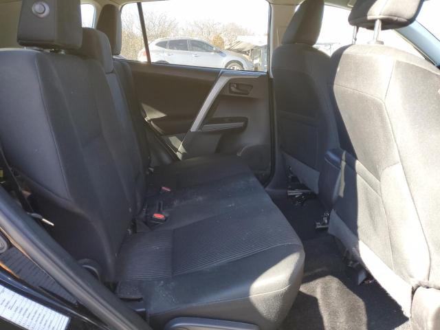 Photo 11 from auction – 2018 TOYOTA RAV4 LE with VIN 2T3BFREV6JW793253