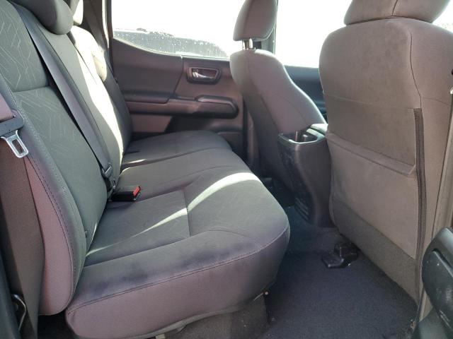 Photo 10 from auction – 2017 TOYOTA TACOMA DOU with VIN 3TMAZ5CNXHM034390