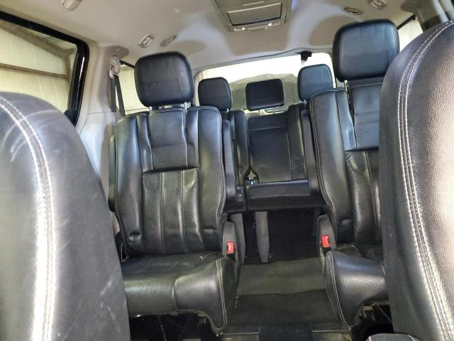 Photo 10 from auction – 2012 CHRYSLER TOWN & COU with VIN 2C4RC1CG0CR413012