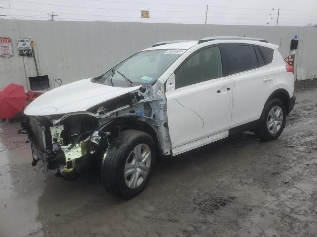 TOYOTA RAV4 LE 2015 with VIN JTMBFREV0FD119975 - Photo from auction