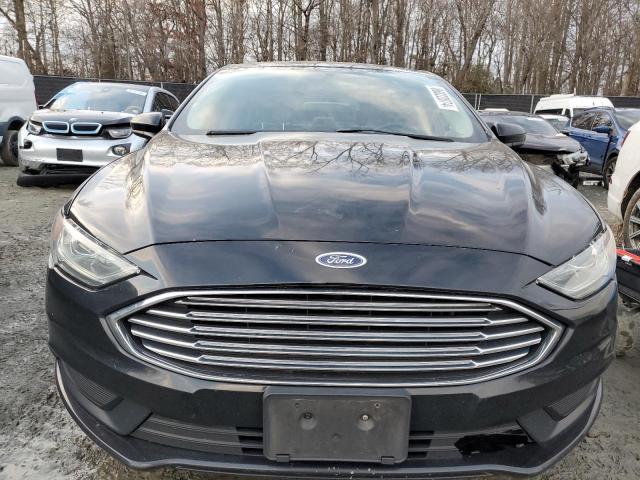 Photo 5 from auction – 2017 FORD FUSION S with VIN 3FA6P0G70HR212729