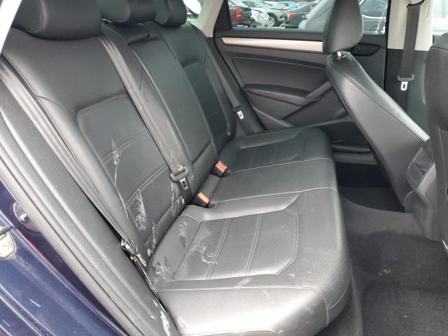 Photo 10 from auction – 2014 VOLKSWAGEN PASSAT S with VIN 1VWAS7A34EC104848