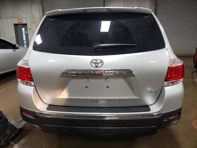 Photo 6 from auction – 2013 TOYOTA HIGHLANDER with VIN 5TDBK3EH2DS239152