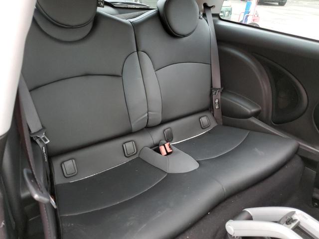 Photo 10 from auction – 2010 MINI COOPER with VIN WMWMF3C54ATZ21689