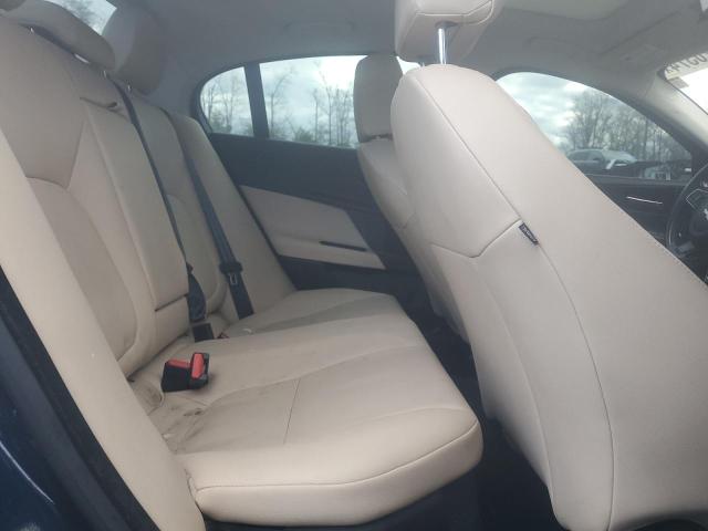 Photo 10 from auction – 2018 JAGUAR XE with VIN SAJAR4FX3JCP37037