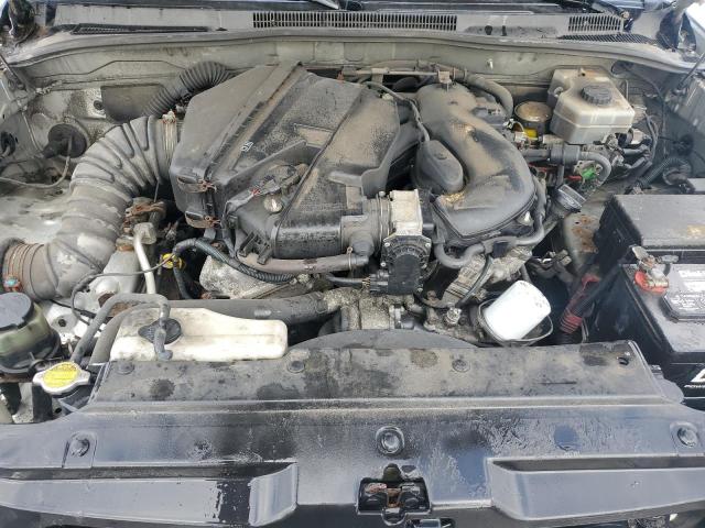 Photo 11 from auction – 2004 TOYOTA 4RUNNER SR with VIN JTEBU14R740053548