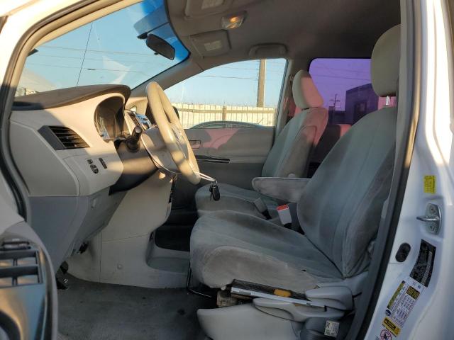 Photo 7 from auction – 2011 TOYOTA SIENNA BAS with VIN 5TDKA3DC9BS001191