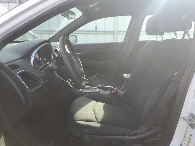 Photo 7 from auction – 2011 CHRYSLER 200 LX with VIN 1C3BC4FB1BN560376