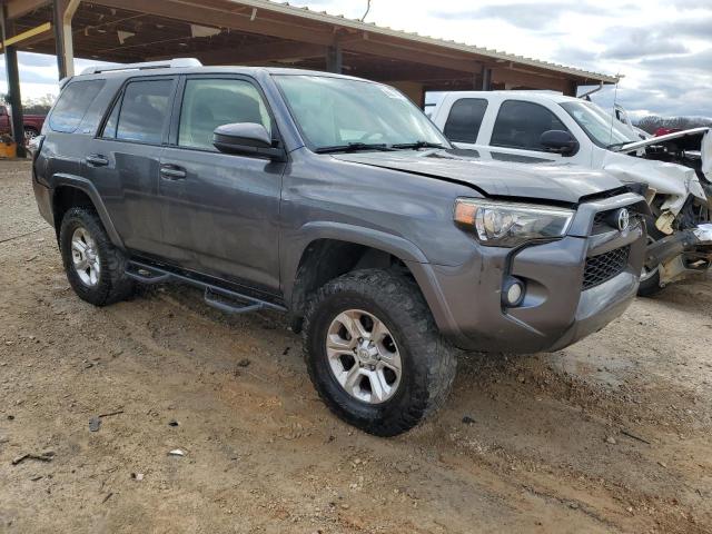 Photo 4 from auction – 2016 TOYOTA 4RUNNER SR with VIN JTEBU5JRXG5331054