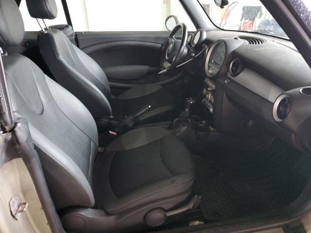 Photo 10 from auction – 2010 MINI COOPER with VIN WMWMR3C56ATU98122