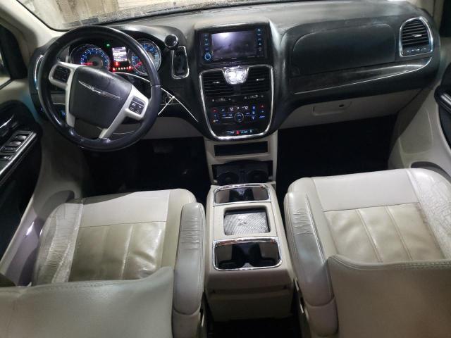 Photo 8 from auction – 2016 CHRYSLER TOWN & COU with VIN 2C4RC1BG9GR174499