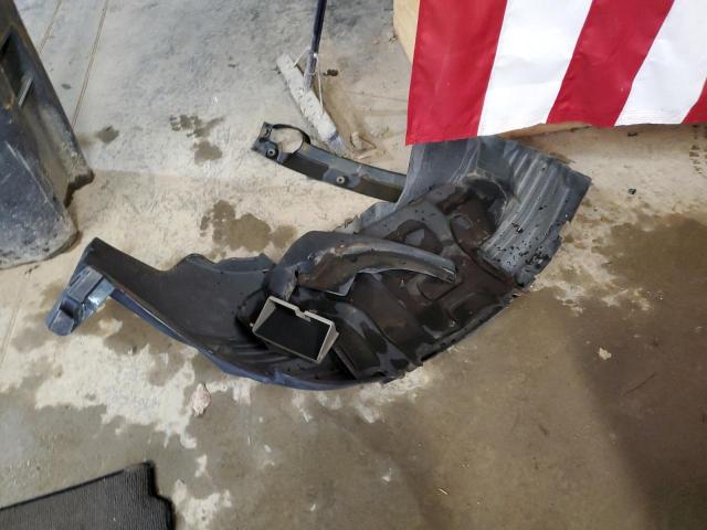 Photo 12 from auction – 2005 NISSAN FRONTIER K with VIN 1N6AD06W15C414671