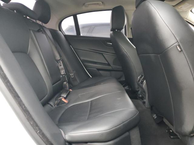 Photo 10 from auction – 2019 JAGUAR XE PREMIUM with VIN SAJAD4FX2KCP54489