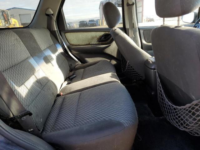 Photo 11 from auction – 2004 FORD ESCAPE XLT with VIN 1FMCU93164KA57061