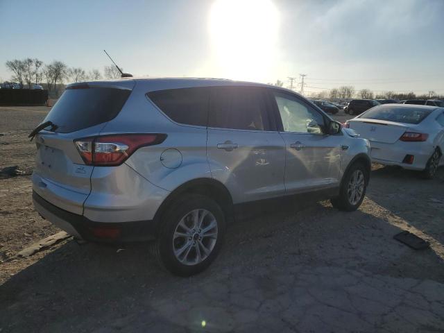 Photo 3 from auction – 2017 FORD ESCAPE SE with VIN 1FMCU0G98HUE04539