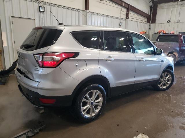 Photo 3 from auction – 2017 FORD ESCAPE SE with VIN 1FMCU9GD0HUC01699
