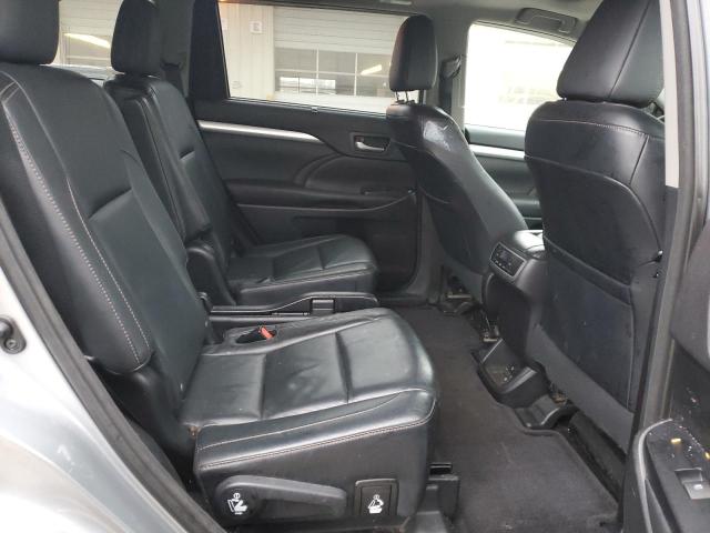 Photo 11 from auction – 2015 TOYOTA HIGHLANDER with VIN 5TDJKRFH5FS168125