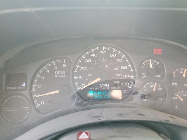 Photo 9 from auction – 2002 CHEVROLET SILVERADO with VIN 2GCEK19T221273578