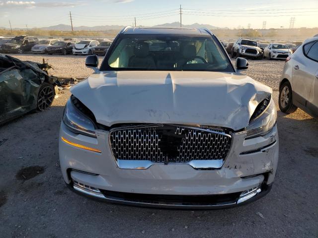 Photo 5 from auction – 2020 LINCOLN AVIATOR RE with VIN 5LM5J7WC7LGL03620